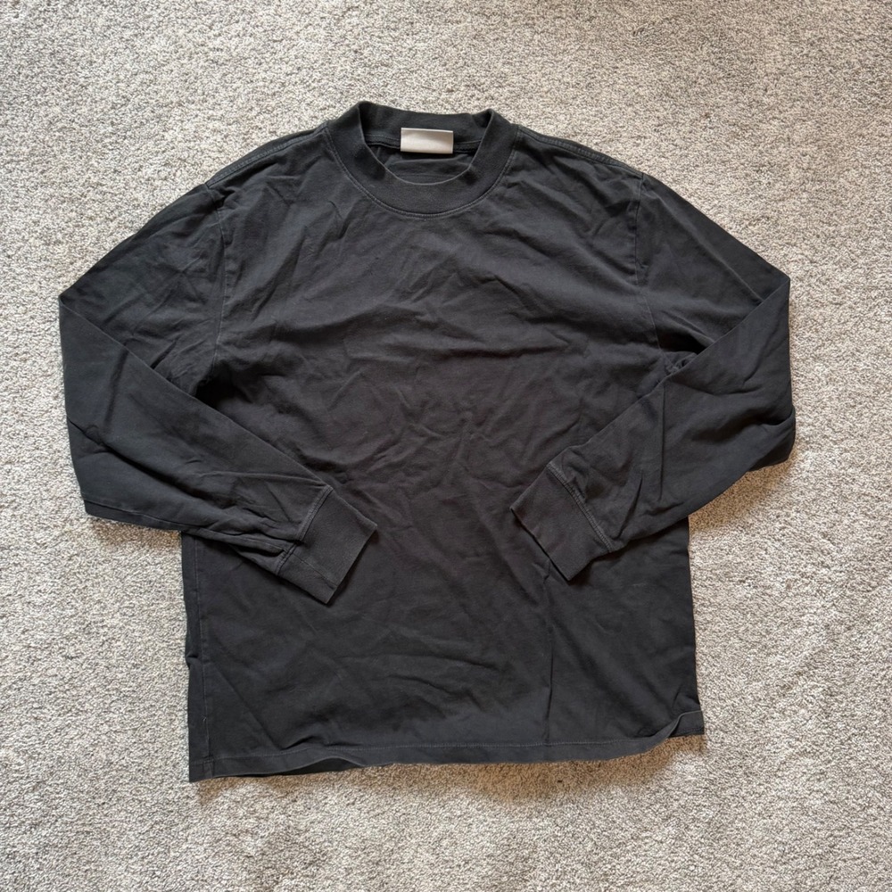 Fear of God Essentials Long Sleeve Logo T-Shirt Black Small Distressed